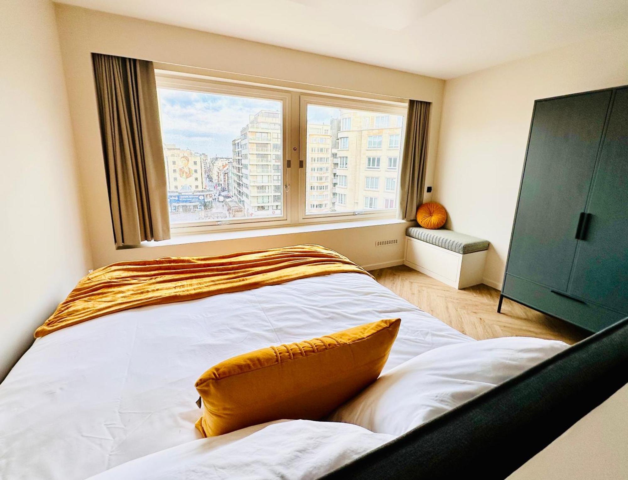 Studio By Aimee - 20M From The Beach & In City Centre! Oostende Ngoại thất bức ảnh